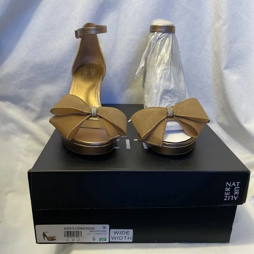 Naturalizer Always Dress Sandals Cookie Dough Women's Size 9 W New Brown Bow - Picture 2 of 12